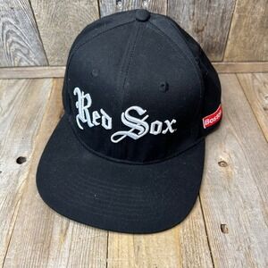 The Label Ltd Boston Red Sox Snapback Hat‎ Black Old English Script